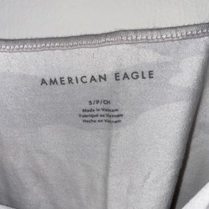 Brand: American Eagle Size: S/P Color: Grey and White